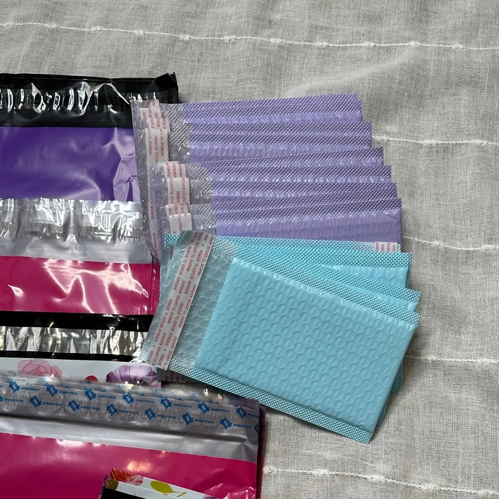 100 Items Poly Mailers & Bubble Pouch Shipping Supplies Assorted Sizes & Colors